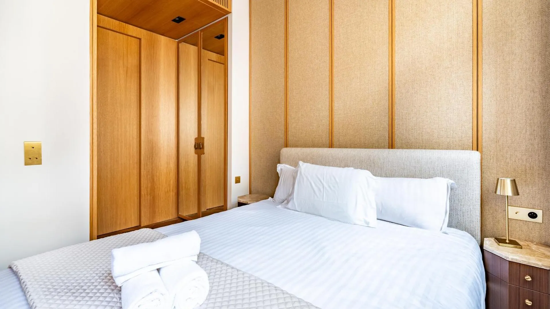 Prestigious Apartment, Eiffel Tower Paris 0*,